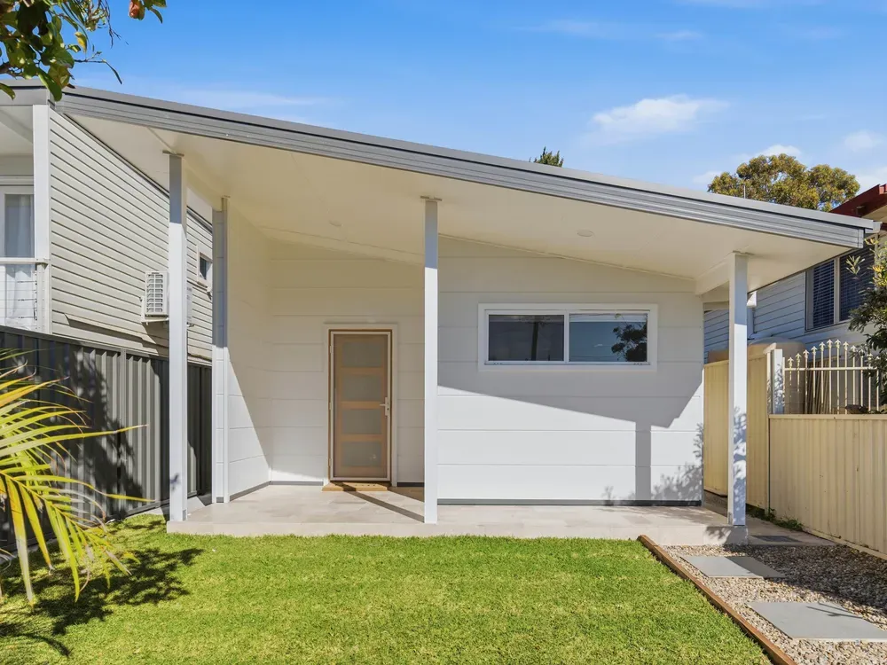 KILLARNEY VALE - Granny Flat